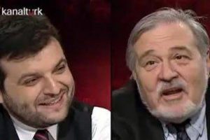 İlber Ortaylı canlı yayında caps'lerini yorumladı