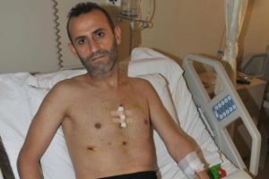 Kalp kapağı g&ouml;ğ&uuml;s kafesi a&ccedil;ılmadan değiştiriliyor