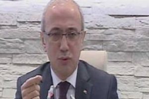 'Yasak ve sans&uuml;r yaklaşımı doğru değil'