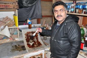Yakma sanatı g&ouml;renleri b&uuml;y&uuml;l&uuml;yor