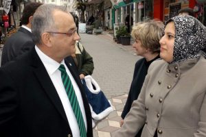 "Belediyeciliği yakından biliyoruz"