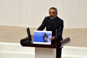 1.5 yaşındaki Muharrem TBMM'nin de g&uuml;ndeminde
