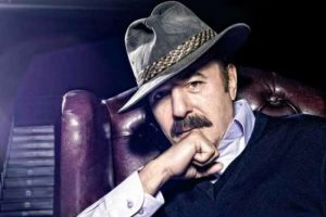Ferdi Tayfur'a &uuml;z&uuml;c&uuml; haber