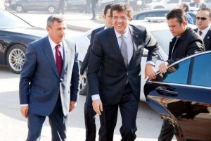 Zeybek&ccedil;i'ye okul k&uuml;t&uuml;ğ&uuml; s&uuml;rprizi