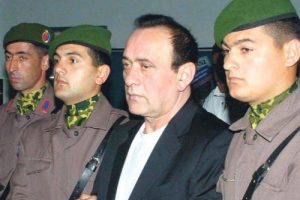 &Ccedil;akıcı yine cezaevi değiştirdi