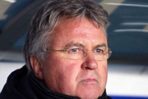 PSV'ye Hiddink form&uuml;l&uuml;