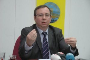 &Ouml;l&uuml;mlerin 4'te birinin sebebi sigara