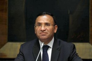 Bozdağ'dan &Ouml;calan a&ccedil;ıklaması