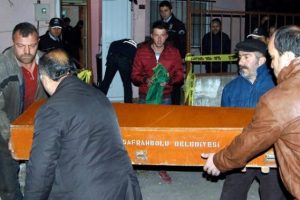 Anne ve kızı evde &ouml;l&uuml; bulundu