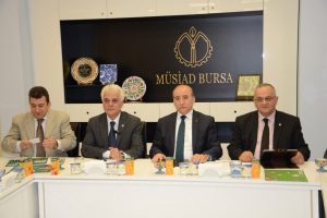 "CHP herkesi kucaklayan bir parti"
