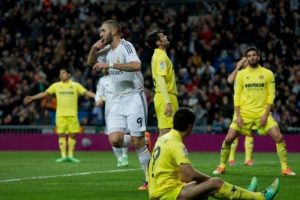 Benzema, Ronaldo'yu yakaladı!
