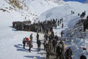 &Ccedil;ığ altında kalan 4 İranlı 8 g&uuml;n sonra bulundu