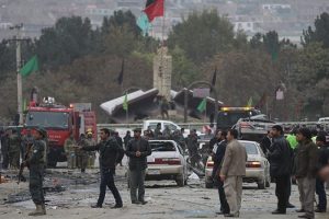 Afganistan'da intihar saldırısı: 1 &ouml;l&uuml;, 11 yaralı