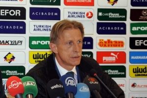 Daum istifa tepkileri i&ccedil;in kendi d&uuml;ş&uuml;ncesini a&ccedil;ıkladı...