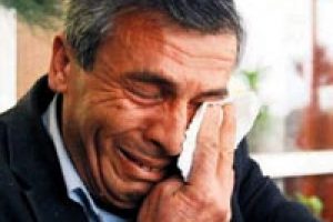 Parası olmayanın babalık hakkı yok mu?