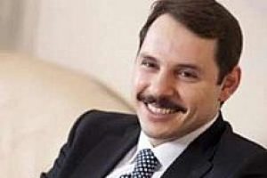Albayrak k&ouml;şe yazarı oldu!