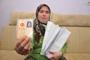 Kaybettiği kimliği hayatını kararttı