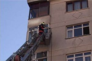 &Ccedil;amaşır makinesi yangına sebep oldu
