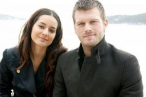Menekşe ve Halil yeniden ekranlarda