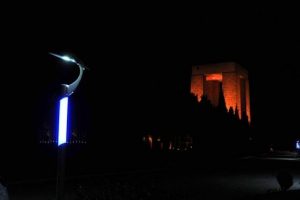 &Ccedil;anakkale şehitliği gece ışıl ışıl