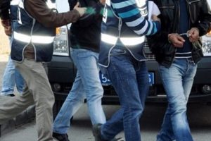 Uyuşturucu operasyonunda 8 tutuklama