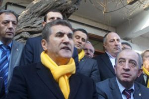 Sarıg&uuml;l o tarihte adaylıktan &ccedil;ekilecek!