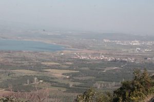 İ&ccedil;inden dere ge&ccedil;en k&ouml;yde tarım susuz kaldı - &Ouml;ZEL HABER