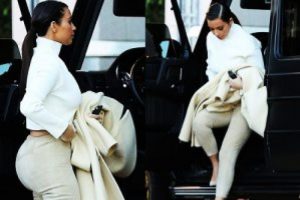 Kim Kardashian bu kez &ccedil;ok farklı...