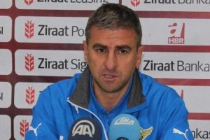S&uuml;per Lig'in istikrarlı ismi Hamza Hamzaoğlu