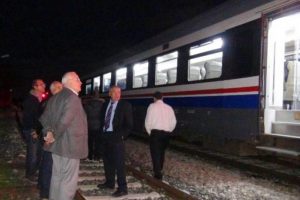 Bandırma- İzmir tren yolunda arıza &ccedil;ilesi