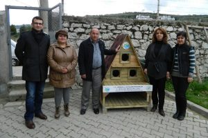 Mudanya'da kedilere sıcak villa