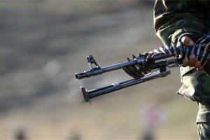 Sivil ara&ccedil;la ka&ccedil;tı denilen asker, kışlada bulundu