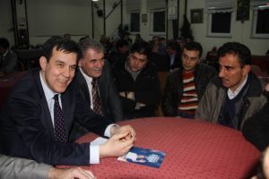 Dr. Esgin'e komşularından tam destek