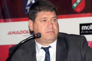 Aliağaspor'da başkan Uğur Eren istifa etti