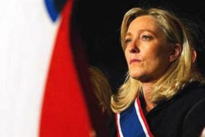 Fransızlar, Marine Le Pen'i sevmeye başladı