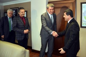 Emniyet m&uuml;d&uuml;r&uuml; Sabri Durmuşlar Bursaspor y&ouml;netimini ağırladı