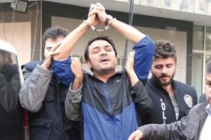 'B&uuml;y&uuml;k Abi' i&ccedil;in Başbuğ'u &ouml;rnek g&ouml;sterdi