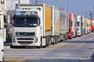Bulgaristan sınırındaki ge&ccedil;iş belgesi sorunu &ccedil;&ouml;z&uuml;ld&uuml;