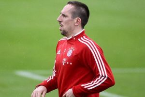 Ribery ne zaman sahalara d&ouml;n&uuml;yor?