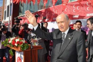 "&Ccedil;&ouml;z&uuml;m, sokakta değil demokrasi i&ccedil;erisindedir"