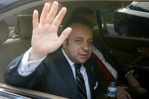 Bağış'tan Sarıg&uuml;l'e eski eş g&ouml;ndermesi