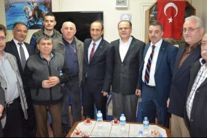"Derdimiz hizmet, sevdamız millet"