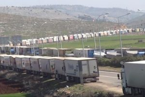 Sınırda 40 kilometrelik TIR kuyruğu