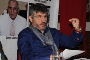 Mustafa Reşit Ak&ccedil;ay'dan duygu dolu veda!