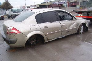 Belediye başkanı trafik kazası ge&ccedil;irdi