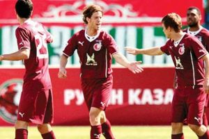 Turgut'tan t&uuml;yler &uuml;rperten a&ccedil;ıklama