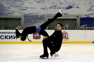 T&uuml;rkiye'nin olimpiyatlardaki ilk buz dansı &ccedil;ifti