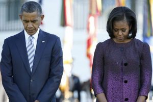 Obama &ccedil;ifti Sevgililer G&uuml;n&uuml;'n&uuml; ayrı ge&ccedil;irdi
