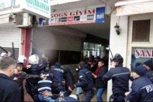 Akrabalar birbirine girdi polis ayıramadı