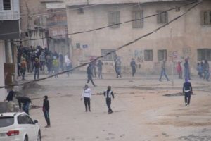 Cizre'deki olaylarda 1 gazeteci yaralandı